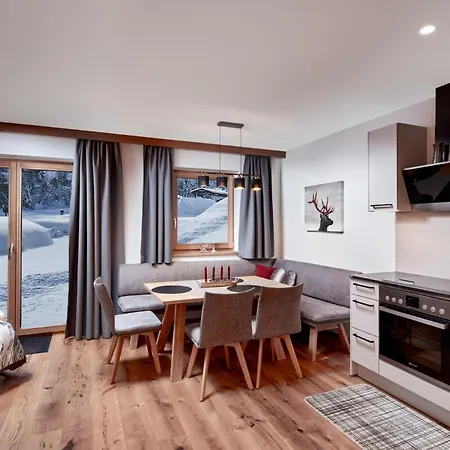 Buchensteinwand Luxusapartment Mit Sauna Am Berg Chalet *